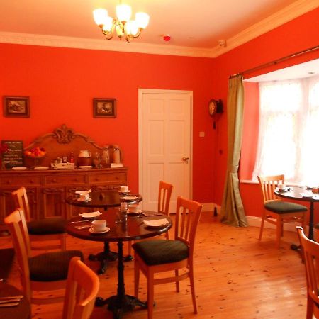The Yellow House B&B 네번 외부 사진